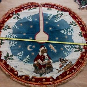 Rare vintage tree skirt